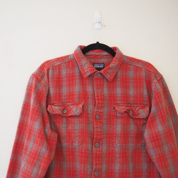 Patagonia Fjord Ramble Red Long Sleeve Button Up Shirt sz L - Picture 3 of 6
